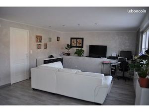 Tres bel appartement independant