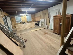 Garage / Entrepôt / Atelier à louer – 80 m² sur 2 niveaux – Idéal artisan