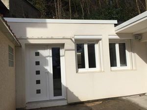 Logement atypique en bordure de forêt