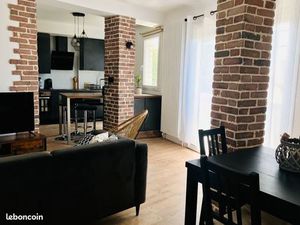 ? Chambre disponible – Appartement meublé : féminin  moderne et chaleureux à Saouzelong (M