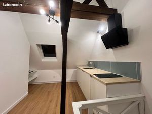 Studio rénové en centre ville