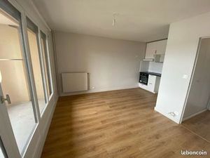Studio appartement meublé à louer 16 rue Patel 69009 Lyon Champvert