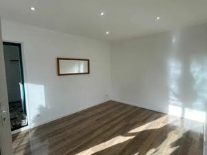 Location appartement 3 pièces 65 m² à Villecresnes (94440)