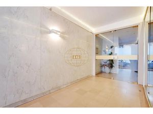 Local commercial Paris 90 m2