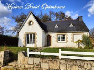 Maison 3 chambres avec jardin - Rostrenen