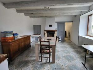 Maison renovee sur grand terrain