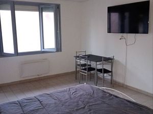 Studio meublé à louer digoin