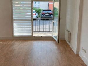 Grand studio lumineux