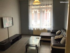 GRAND T2 LILLE Meublé Proximité immédiate du Métro Centre-ville Commerces Écoles Supérieur