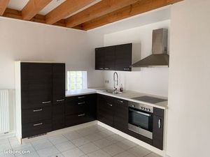 Loue superbe F3 avec terrasse et jardin