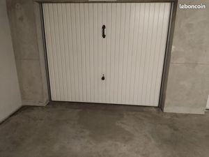 Location garage 17 m2 fermé/ sécurisé à Nantes