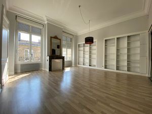 Grand T2 BORDEAUX Centre (Chartrons)