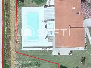 Terrain au calme à proximite du centre du village de Labarthe