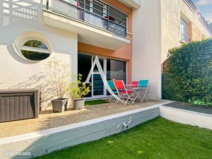 Studio 1 pièce 28 m²