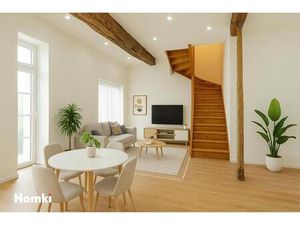 Charmante maison rénovée de 94 m² au cœur de L'Isle-Jourdain  dans un quartier historique 