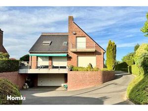 Maulde – Maison d’architecte T7 – 214 m² hab/330m² utiles – Terrain clos de 2 858 m² – Sou