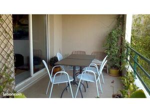 NIMES Sud - Bel appartement F3 avec terrasse et parking