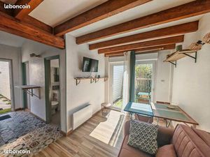 Meublé 20m2 + mezzanine 10m2 quartier Beaulieu avec Terrasse - Proche Fac et écoles - Libr