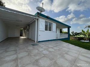 Maison sur parcelle clôturée de 3 pièces