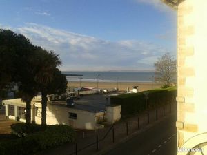 Appartement T2 - 57m2 - terrasse et aperçu mer (plage de Pontaillac - Royan)