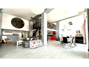 Maison 4 pièces 147 m²