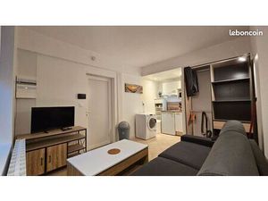 Studio meublé rénové – Centre-ville