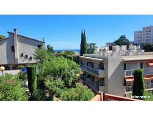 NICE LANTERNE F2 Meublé