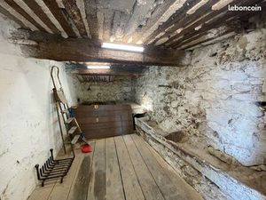 Cave de 13 m2 à louer (idéal stockage  vélos  motos)