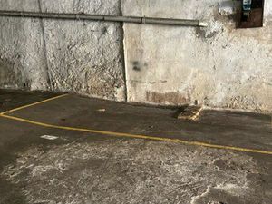 Place de stationnement dans garage fermé centre ville