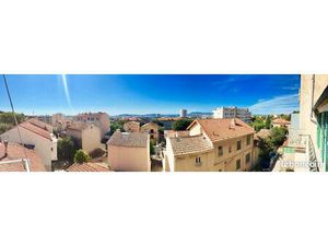 Joli T2 meublé 30m2 - dernier étage (3/3) - Balcon - Vue mer - Parking