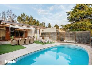 Rare au Tholonet maison T4 80 m² avec jardin  piscine privative et places de parking