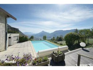 Maison de standing avec piscine et vue panoramique exceptionnelle
