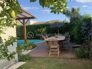 Maison de 96 m² à Pia