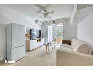 Appartement rénové T2  Bd de l'Escourche à Bandol