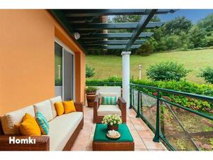 T2 Sur les hauteurs de Ciboure Tennis et piscine