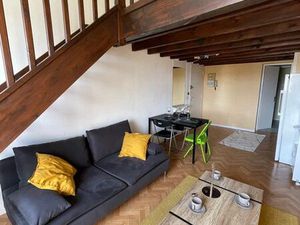 Appartement meublé Chartrons vu Garonne