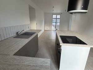 Centre ville de Falaise  appartement entièrement refait à neuf