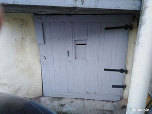 Garage de 10m2 en plein centre ville de rouanne 42300