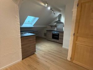 T2 rénové – 30 m² Carrez / 55 m² au sol – Rue des Beaumonts  Orléans