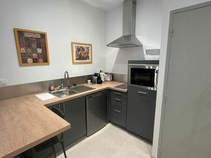 Appartement T2 100% rénové Place Chateauneuf