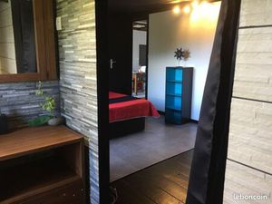 Loue Apt entièrement meublé bas de la possession