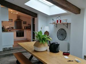 Maison atypique meublée