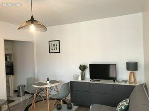 Studio 1 pièce 27 m²