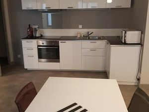 Grand T2 meublé proche emplacement idéal