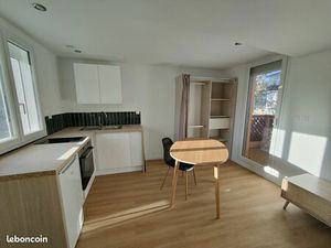 Studio meublé - Rénové - Climatisé