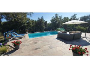 Maison de Prestige à Vendre à La Roquebrussanne - Référence GR505