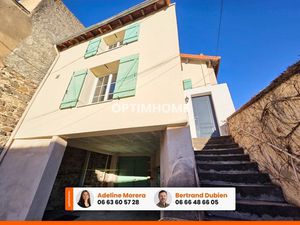 *** EXCLUSIVITE *** MAISON 2 CHAMBRES + COUR + DEPENDANCES *** MUR SUR ALLIER 63115 ***