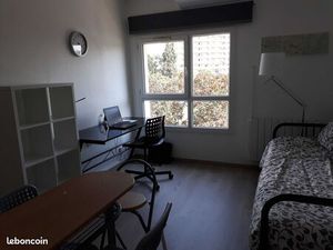 Studio meublé pour étudiant(e)
