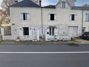 COULAURES loue maison T4