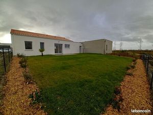 Maison de 80m² habitable dans lotissement récent quartier Tibourgère aux HERBIERS